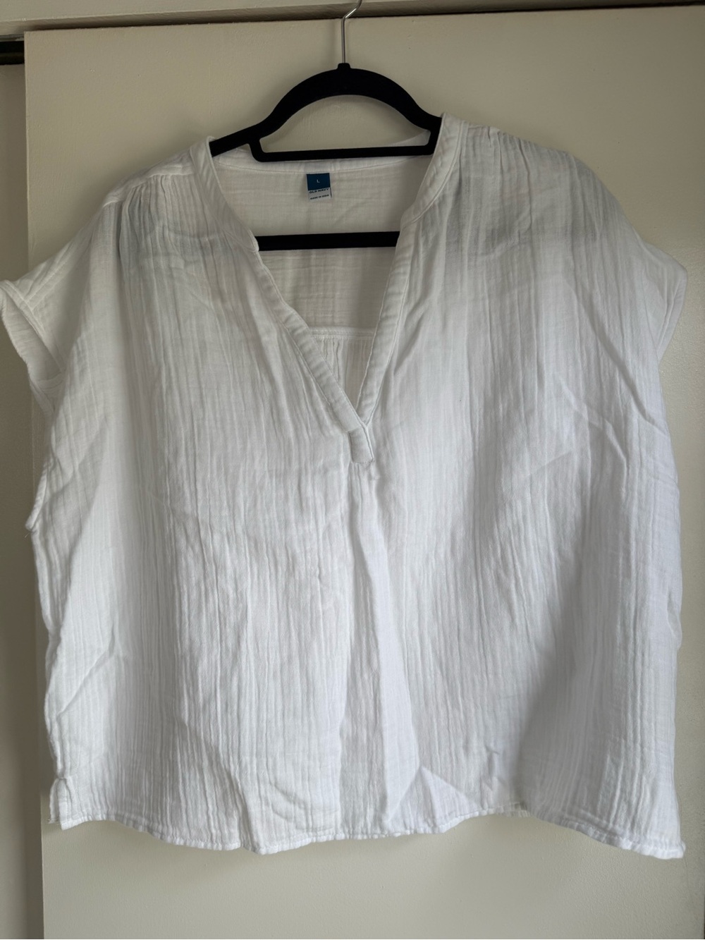 Old Navy White Gauze V-Neck Blouse